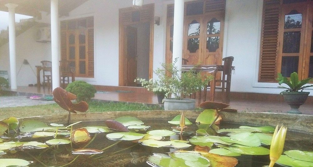 Akash Villa Talaramba エクステリア 写真
